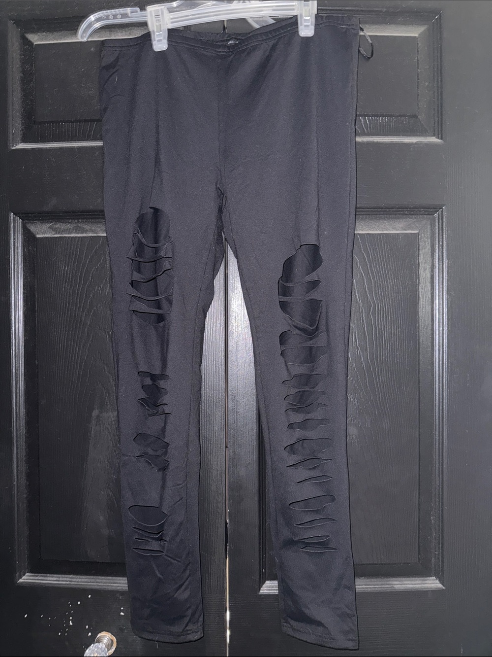 Distressed leggings